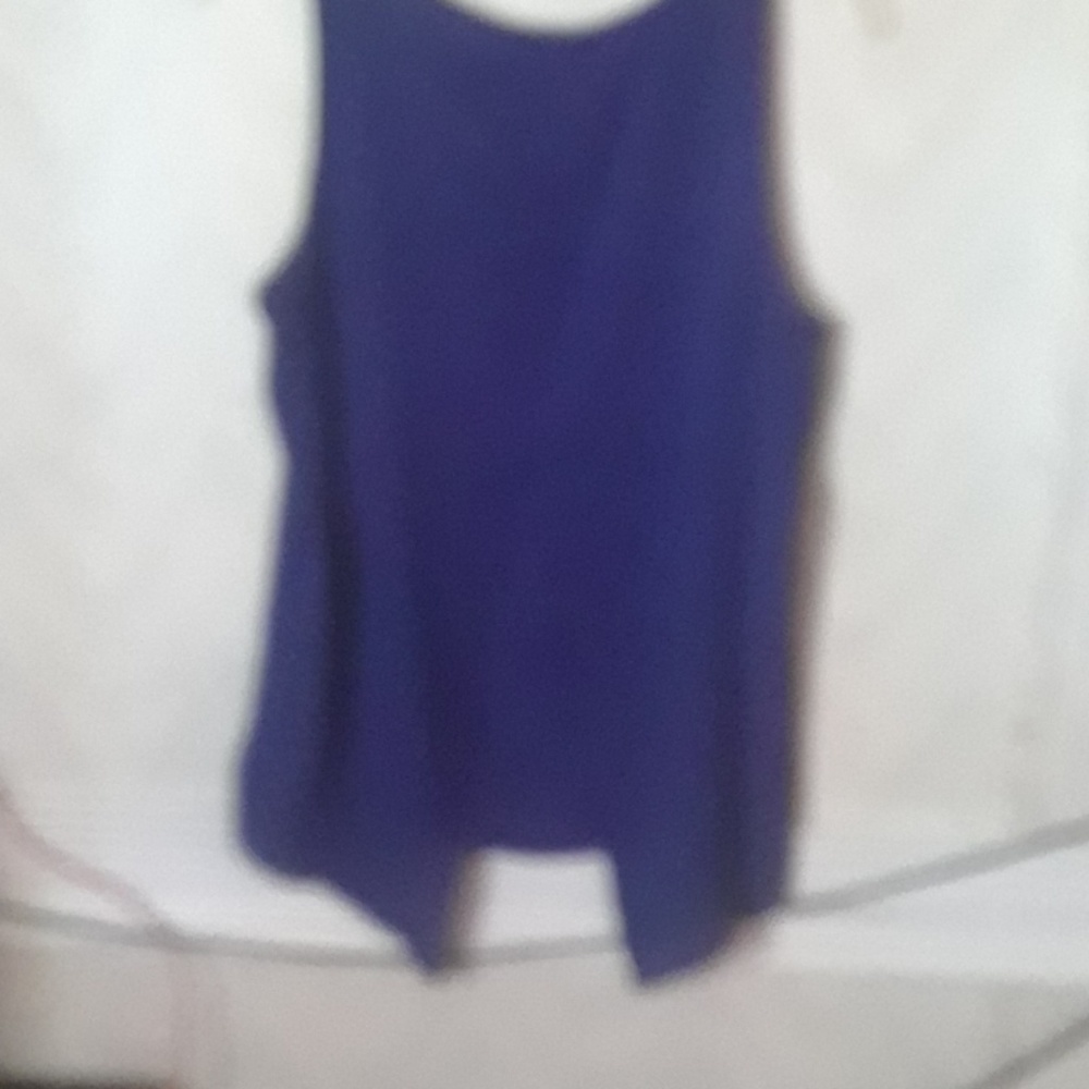 blouse - Picture 4 of 5
